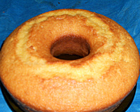 Bolo simples de fubá