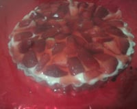Torta de morango com creme branco