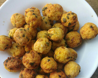 Bolinho de arroz simples da Valéria