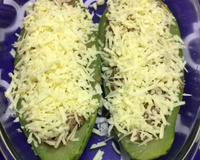 Canoa de abobrinha recheada com carne moída