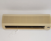 O truque caseiro que elimina o amarelado do ar-condicionado com usando um ingrediente que todo mundo tem em casa