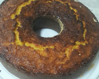 Bolo de milharina e milho verde