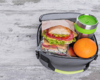 Volte à rotina com essas lancheiras térmicas para marmita em promoção