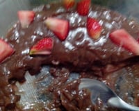 Brigadeiro com morango fácil