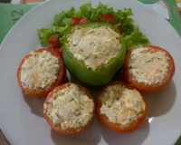 Tomates recheados com ricota
