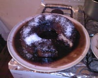 Bolo com calda quente