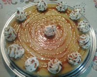 Torta de doce de leite com suspiros