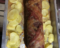 Rocambole de carne fácil e gostoso