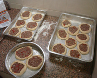 Esfiha aberta de carne