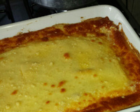 Escondidinho de carne de sol com batata e creme com requeijão.