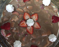 Pavê de morango com chocolate