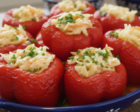 Pimentões recheados com repolho, cenoura e aipo que aprendi com a minha avó: receita leve e crocante atravessa gerações na minha família