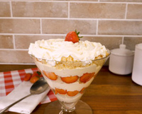 Bolo na taça: apaixone-se por essa sobremesa maravilhosa