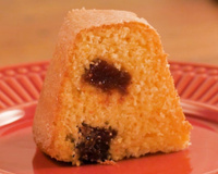 Bolo de fubá com goiabada
