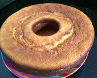 Bolo de fubá com queijo canastra