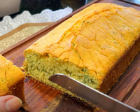 Bolo salgado de liquidificador SEM FARINHA DE TRIGO para um lanche simples e surpreendente