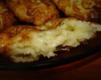 Bolinhos de batata e cebola