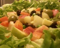 Salada de legumes com maçã