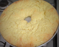 Bolo pão de queijo da Gaby