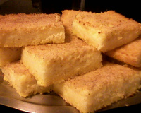 Bolo de fubá cremoso