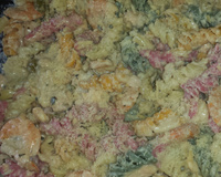 Macarrão com salmão e camarão