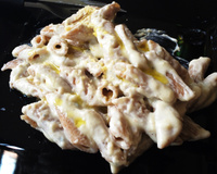 Talharim ao molho quatro queijos