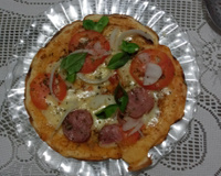 Pizza de liquidificador na frigideira