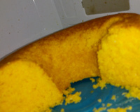 Bolo de milho com milharina e coco