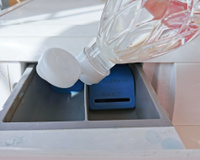 Vinagre para lavar roupa: bons motivos para usar o ingrediente nas peças