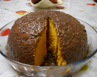 Bolo de cenoura no microondas