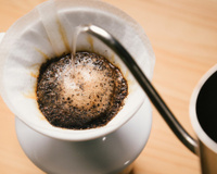 O pior café para consumir é também um dos mais populares: descubra qual é e porque ele não é indicado