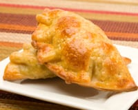 Pastel de milho verde frito