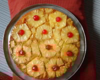 Bolo de abacaxi caramelizado