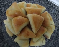 Esfiha de carne temperada