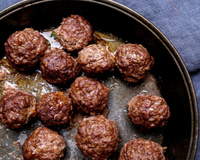 Almôndegas rápidas com creme de cebola