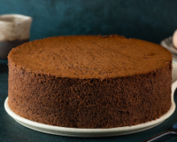 O segredo dos confeiteiros para o bolo sair retinho e sem aquela "barriga" no meio