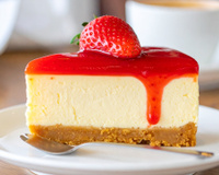 Ainda dá tempo de fazer sobremesa para o Dia das Mães: cheesecake de morango sem forno e sem gelatina!