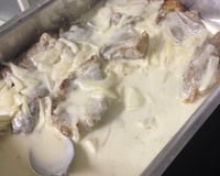 Bife acebolado com molho de maionese