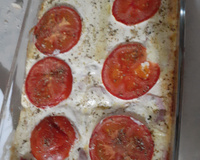 Torta de pão de forma com creme branco
