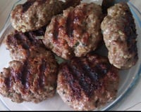 Hambúrguer de costela bovina