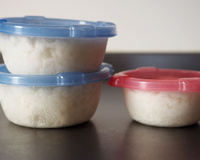 Congelar arroz é fácil, mas tem um jeito certo de fazer. Vem aprender com o TudoGostoso!
