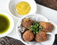 Croquete de carne moída