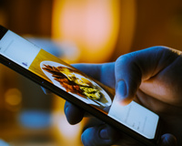 É verdade que só de ver fotos de comida nas redes sociais você engorda? Vem que o TudoGostoso te explica!