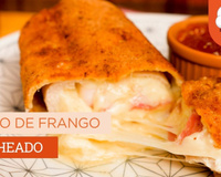 Peito de frango recheado