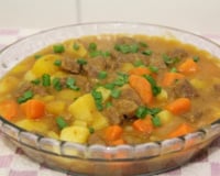 Picadinho de carne com legumes fácil
