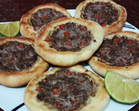 A melhor receita de esfiha aberta