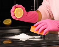 5 usos do limão na limpeza que vão mudar a sua rotina na cozinha