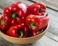 Quais são os benefícios do pimentão vermelho? Não faltam motivos para usar o vegetal nas receitas