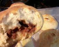 Pão de batata recheado