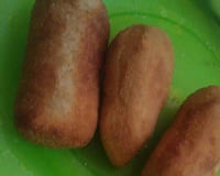 Enroladinho de salsicha frito